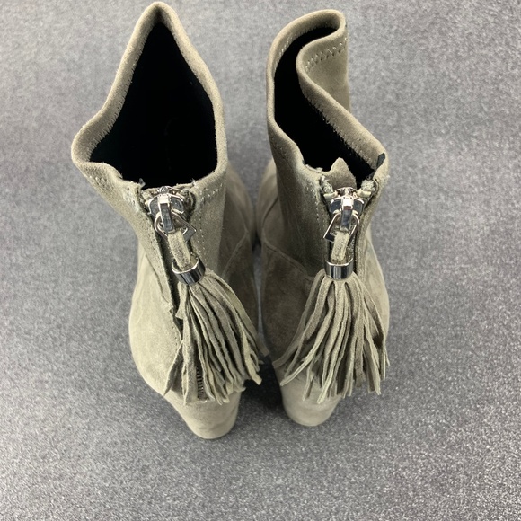 Kenneth Cole New York Gracelyn Suede Boot - Picture 7 of 8